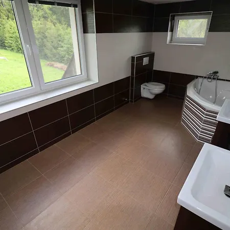 U Trojmezi Апартаменты Мосты-у-Яблункова